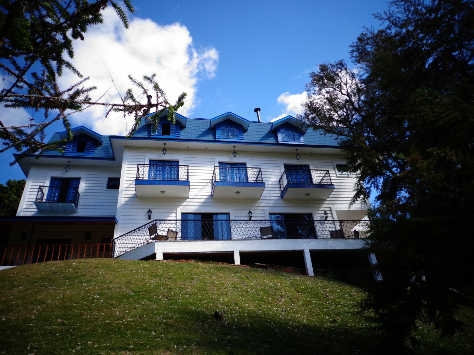 Golden Forest Pousada Campos do Jordao Exterior photo